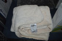 *Super Plush Sherpa Throw