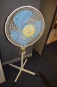 Lyver Pedestal Fan