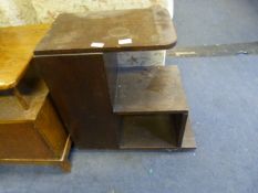 Oak Art Deco Graduating Bookshelf