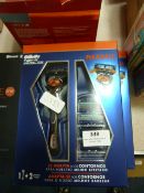 *Two Gillette Fusion Proglide Flexball Shaving Kit