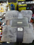 *Maison & Jardin Queen Jacquard Velvet Blanket