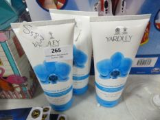 *Yardley Invigorating Moisturizing Body Wash 3x200