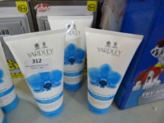 *Yardley Moisturising Body Wash 3x200ml