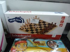 *Smallfoot Wooden Chest Set