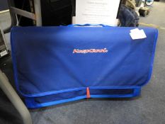 *Caterpillar Box Bag