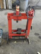 *Yankee 10 Tonne Hydraulic Press