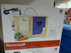 *Smallfoot Wooden Toy Rabbit Hutch