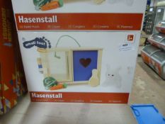 *Smallfoot Wooden Toy Rabbit Hutch