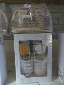 *Baylis & Harding Skin Spa Gift Set and a Grace Co