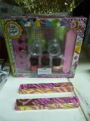 *Chit Chat Nail Art Kit and Two Sprays