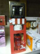 *Baylis & Harding Carnival Treats Gift Set and a