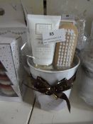 *Baylis & Harding Hand Care Gift Set