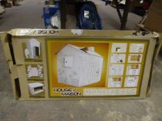 *Fun Paper Child's Playhouse