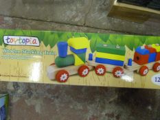 *Toytopia Wooden Stacking Train