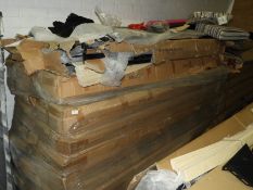 *Pallet Containing Prado + King Size Bed Component