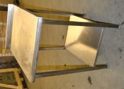 1 x Stainless Steel Prep Bench - Dimensions: 50 x 70 x 91.5cm - Ref: MC109 - CL282 - Location: Bolto