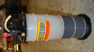 1 x 4 Liter Car / Bike Brake Fluid Changer  - CL007 - Location: Altrincham WA14