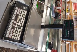 1 x Bracknell 150 Electronic Scales - Ref: SIN030 - CL278 - From A Recently Closed Delicatessen,