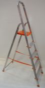1 x Euro Domus 5 Tread Aluminum Platform Steps - Model 1210-005 - Lightweight and Easy to Handle,