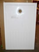 1 x Rectangular 1400 Acrylic Shower Tray - Dimensions: 1400 x 900 x 40mm - New / Unused Stock - Ref