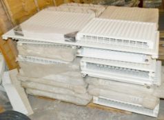 1 x Mixed Pallet Of Radiators - Approx 30 x Radiators, Many Still Sealed - Ref: HM274 - CL403