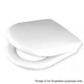 1 x Celmac Maestro Standard Toilet Seat & Cover (SMA18WH) - New / Unused Stock - Dimensions: 44.5 x
