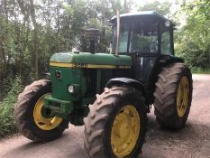 JOHN DEERE 3050 4WD TRACTOR SG2 CAB