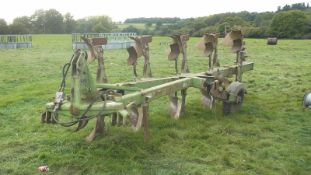 Dowdswell Plough 5 furrow reversible