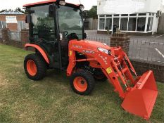 Kubota B2350 Compact Tractor c/w Loader