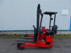 2003 Moffett mounty M2001