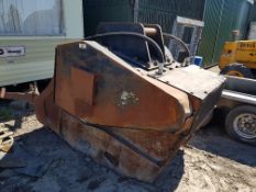 NB 900mm Crusher Bucket