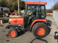 Kubota STV40 Compact Tractor
