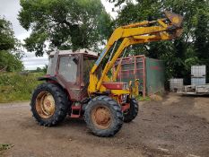 International 885 xl Loader