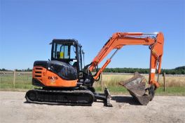 HITACHI ZX60 Mini Midi Excavator / Digger