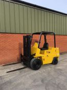 Yale diesel forklift container spec low mast 3 stage lift