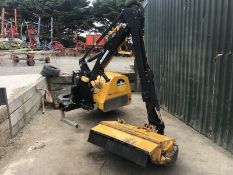 McConnell 6585T, 2011, Hedgetrimmer