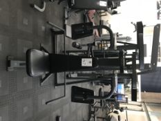 Pulse Pec Deck Machine