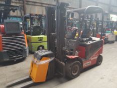 Manitou ME425 electric Forklift