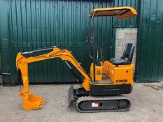 Rhino 0.8t Micro Digger