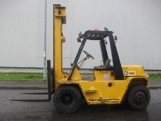 Cat V120 Forklift 5.5 Ton Lift