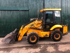JCB 2CX Loader with rear compressor