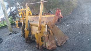 JCB 3cx 4 in 1 Front Bucket Excavator