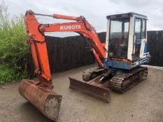 Kubota KH101 3.5 TON Mini Digger, Good Steel Tracks.