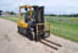 TCM 25 Diesel Forklift