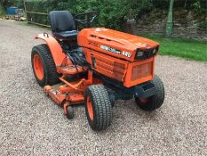 Kubota b600 With Mower Deck