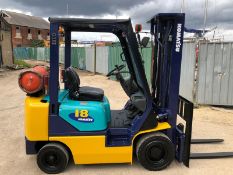 Komatsu 1.8 Tonne Gas Forklift, 4.3 Metre Container Spec Triple Mast, Side Shift