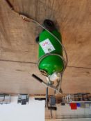 Hydraulice Fluid Dispensor with pump