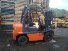 Nissan 2.5 Ton Diesel Forklift