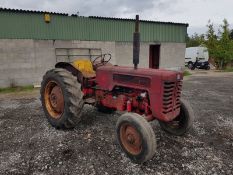 International McCormick b275 Tractor