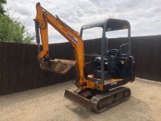 HANIX H15B 1.5 Ton Mini Digger Excavator 2 Buckets